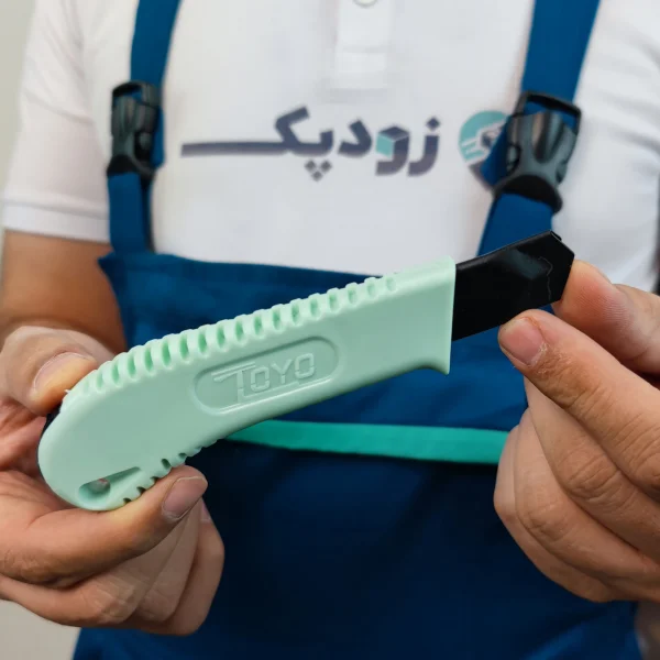 کاتر دستی 16 میلیمتر تویو (TOYO)