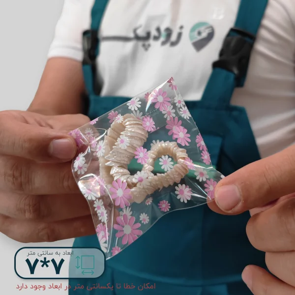 سلفون لب چسب دار طرح شکوفه 7*7